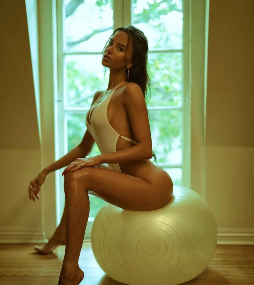 Индивидуалка Виолетта фото № 2 в городе Волгодонск